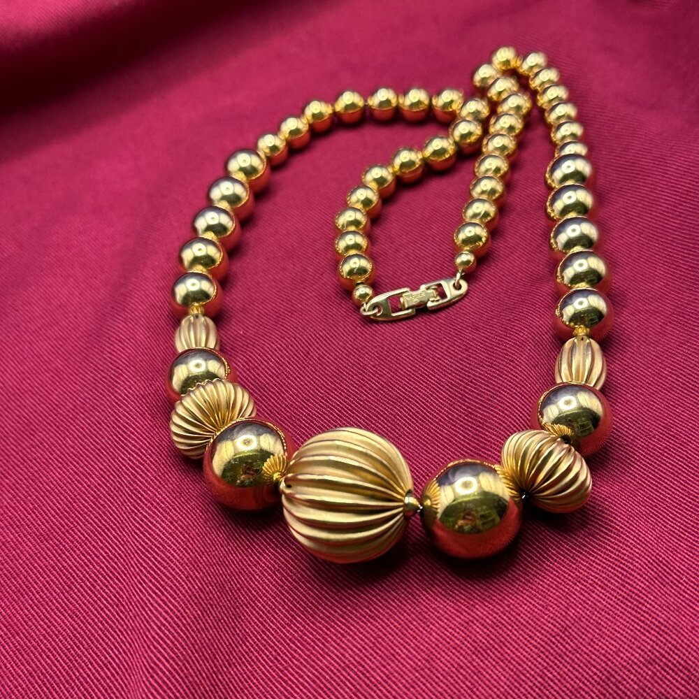 VTG Napier Chunky Gold-Tone Bead Necklace 1980s - Picture 14 of 14